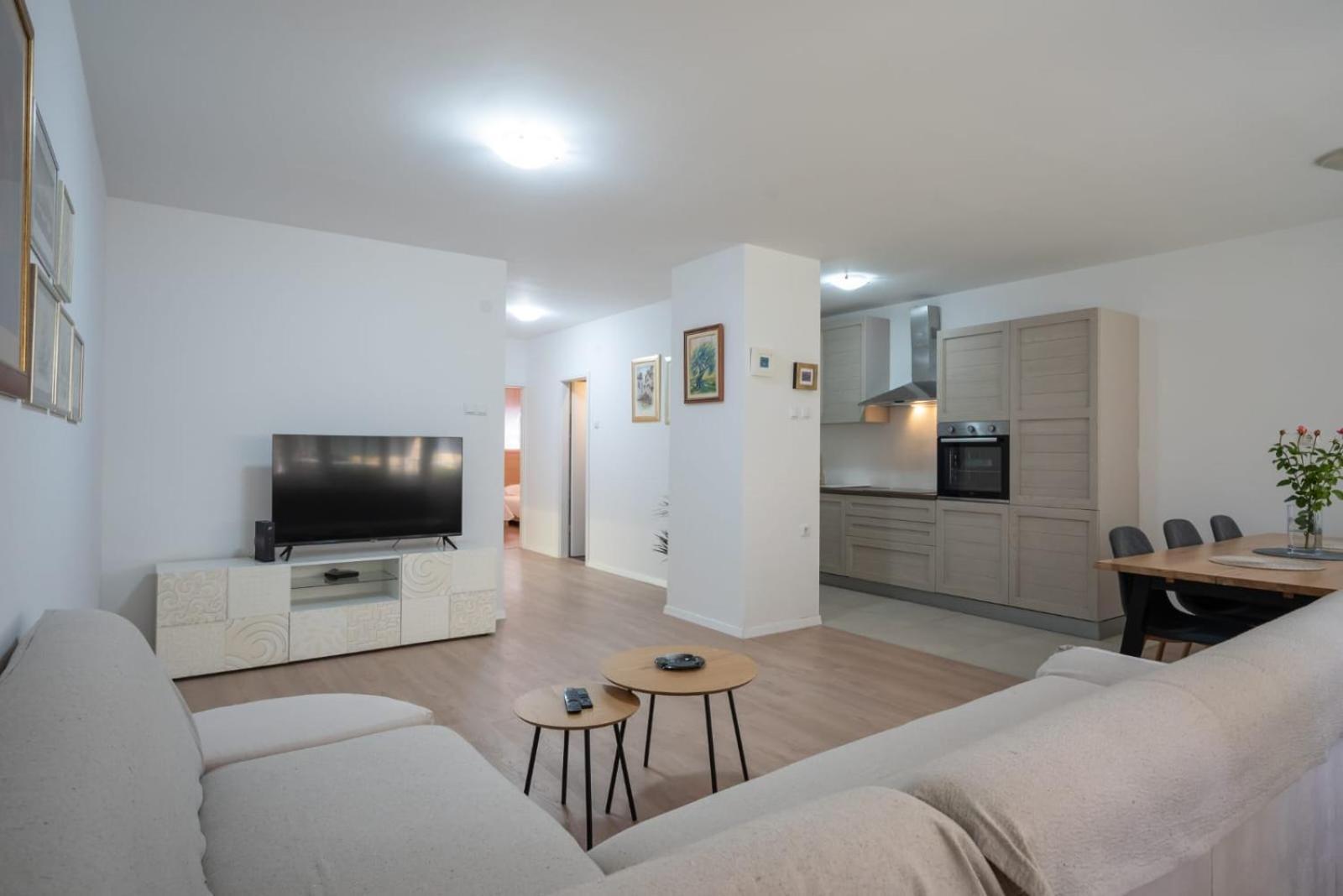 Apartman Mirjana Apartment Split Exterior foto